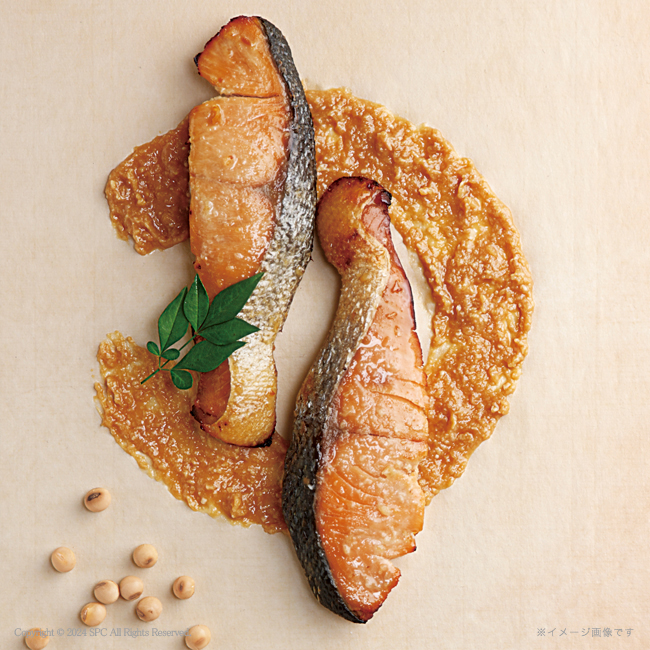 【送料無料】 鮭乃家　そのまま食べれる鮭切り身　フリーズドライと金賞健康米セット　No.160